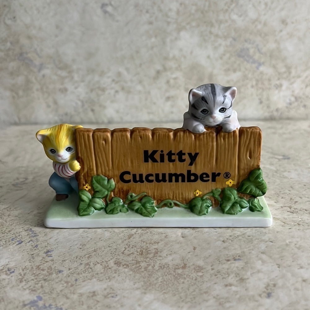 Vintage Schmid Kitty Cucumber Figurine J. P. Buster Sign 1987